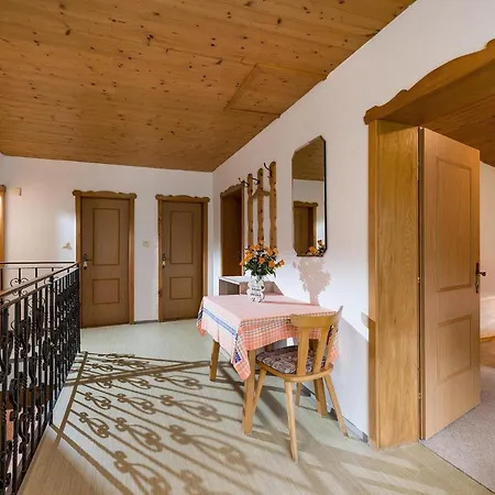 Wolkenmooshof Vakantieboerderij Sankt Johann in Tirol